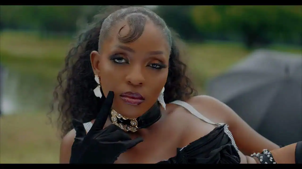 DOWNLOAD VIDEO: Phina – “Ti Ti Ti” Mp4