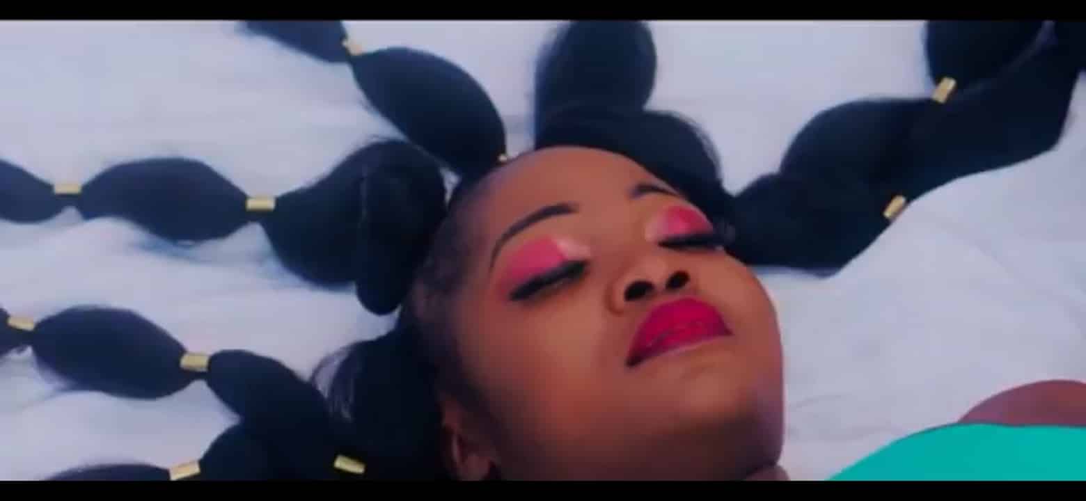 DOWNLOAD VIDEO: Deborah – “Sonchaje” Mp4