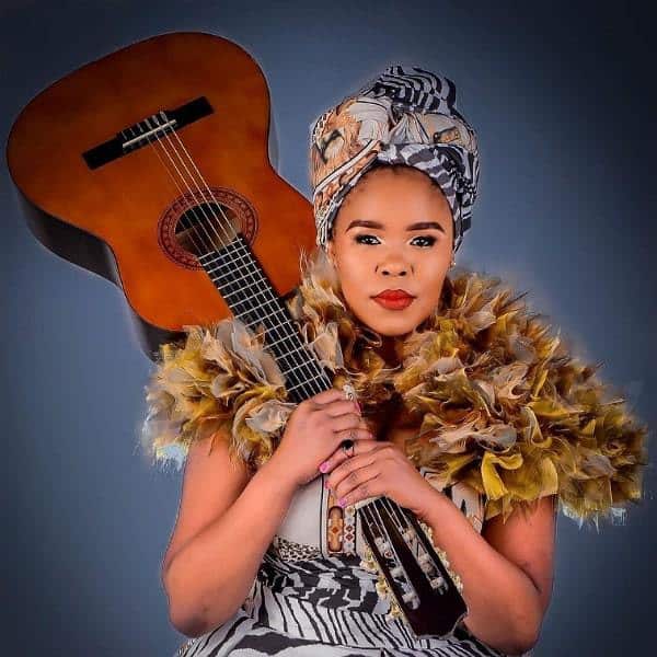 Zahara || Biography