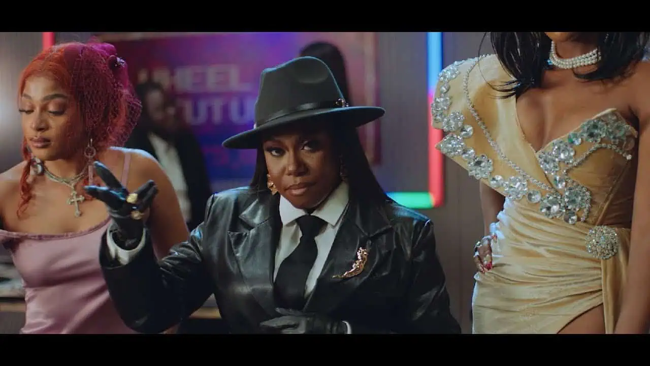 DOWNLOAD VIDEO: NINIOLA – “LEVEL” Mp4